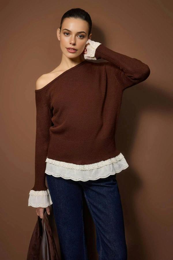 WOVCOR Lace Trimmed Boat Neck Knit Sweater