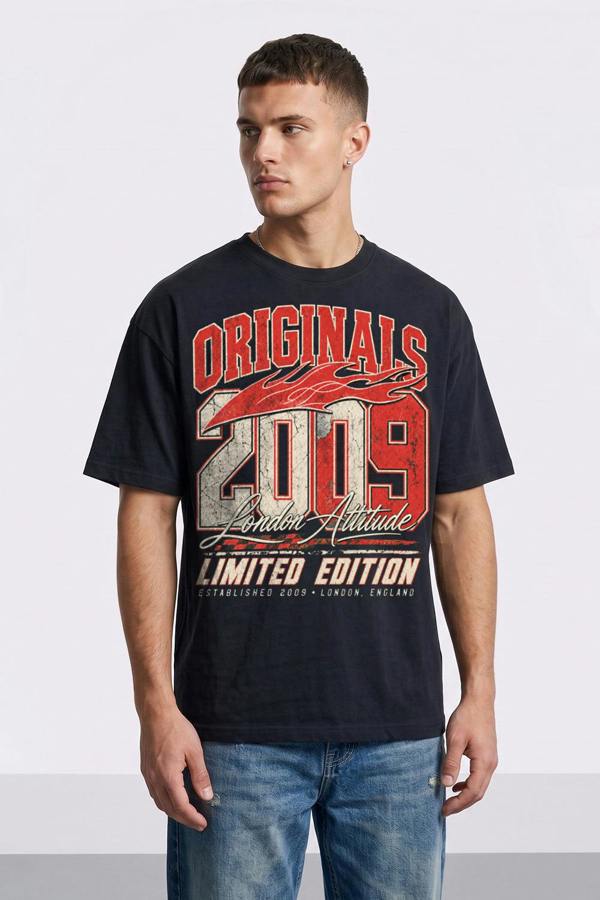 London Attitude Originals 2009 Oversized Heavyweight Graphic T-Shirt