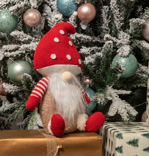 Samuel Alexander 28cm Red and White Sitting Christmas Gonk with Mushroom Hat