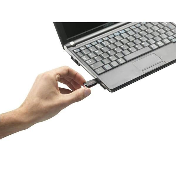 SanDisk Cruzer Blade USB 2.0 Flash Drive 16GB