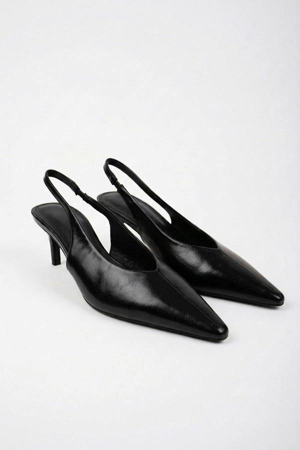 ikrush Cordelia Pointed Toe Slingback Kitten Heels
