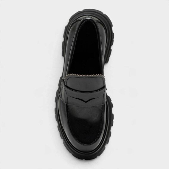Alexander McQueen Wander Loafer Black