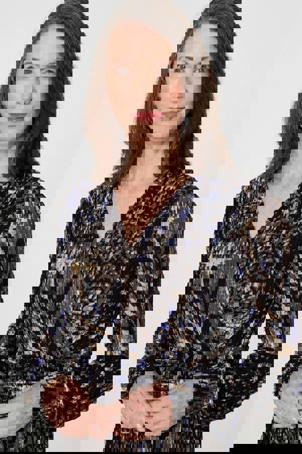 Black | Printed Shirred Waist Midi Wrap Dress
