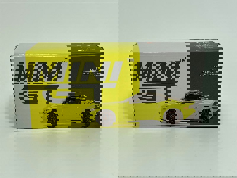 Mini GT Nissan Fairlady Z Proto Spec Ikazuchi Yellow LHD 1:64 Scale MGT00415L