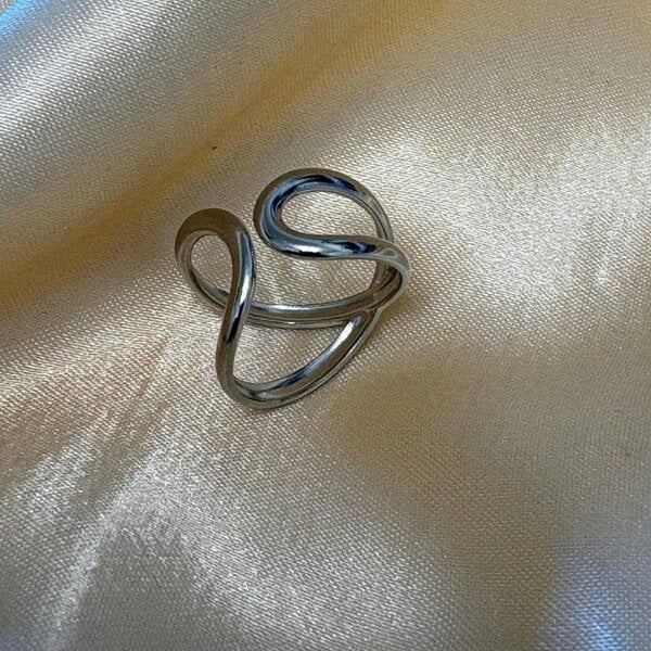 The Colourful Aura Abstract Infinity Swirl Adjustable Ring Minimalist Gold Open Band