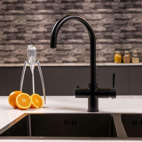 Flode svan | 3 in 1 Instant Boiling Tap | Matt Black Finish