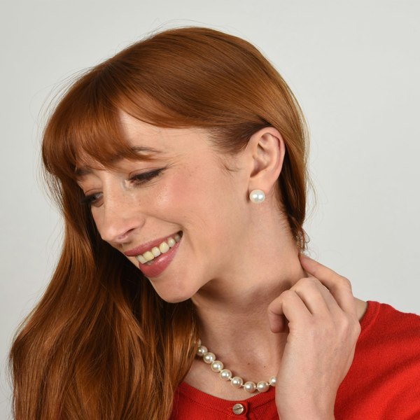 Cachet London Mac 12 White Pearl Earrings
