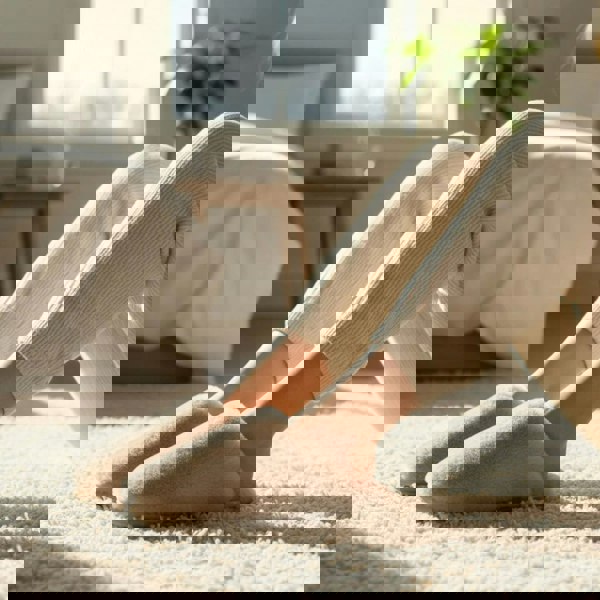 Infinity Leather Aurora - Women's Sheepskin Fluffy Slippers