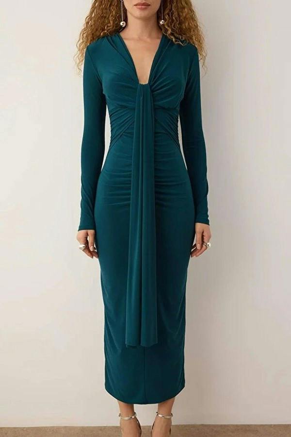 WOVCOR Elegant V-Neck Knit Dress