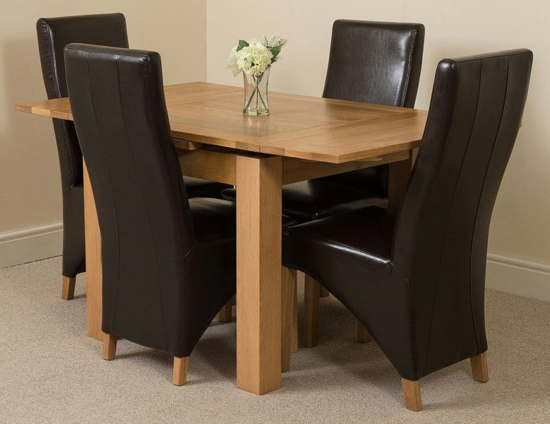 That's Furniture Richmond Small Extending Oak Dining Set with Lola Leather Chairs