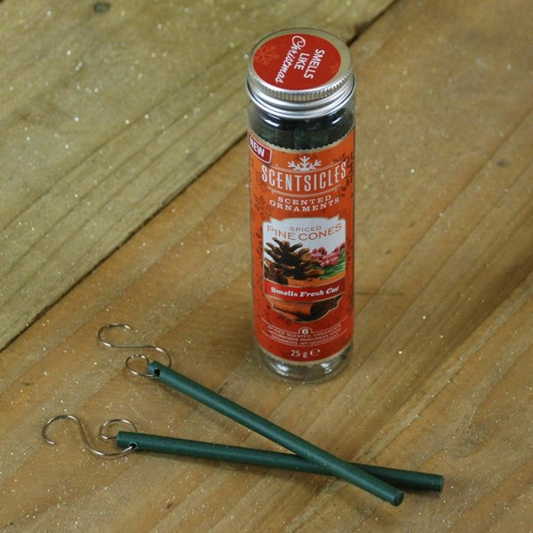 Samuel Alexander Spiced Pine Cones 6 Scentsicles Scented Hanging Ornaments Sticks