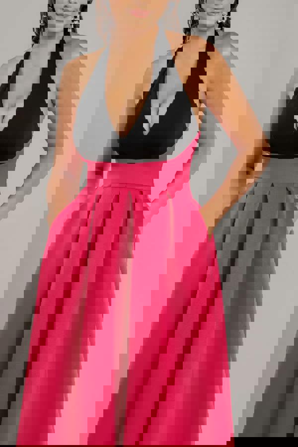 Contrast  Halter Neck Pleated A-Line Midaxi Dress - Black Magenta DR4630