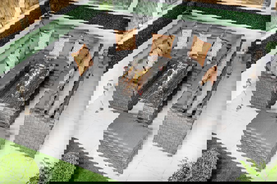 Giardino Havana 8 Seat Modular Sofa Rattan Garden Furniture Set Outdoor Fire Pit Coffee Table & Bench