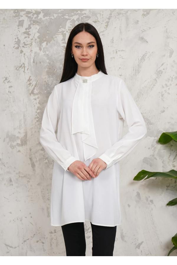 Hoxton Gal Oversized Long Sleeves Brooch Detailed Tunic in White