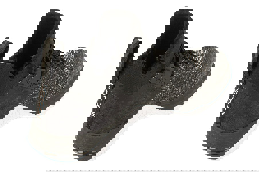 Nike Metcon Flyknit 3 Mens Aq8022  001 - Black White Matt Silver 001 - Photo 2