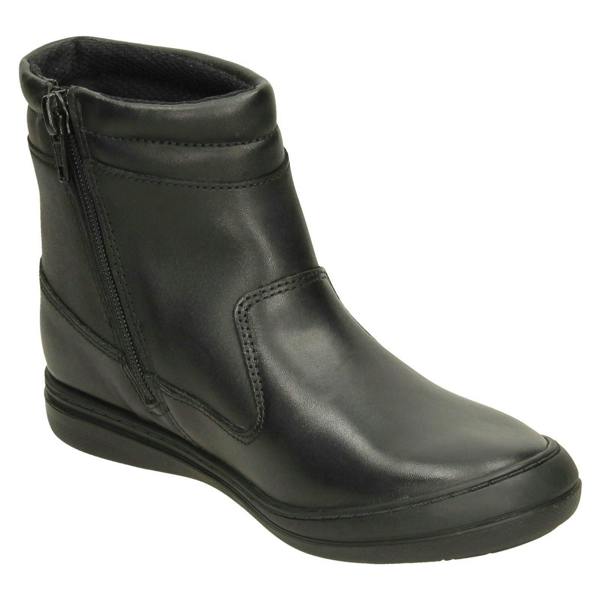 Clarks Girls Clarks Flower Detailed Ankle Boots ScooterGoGTX
