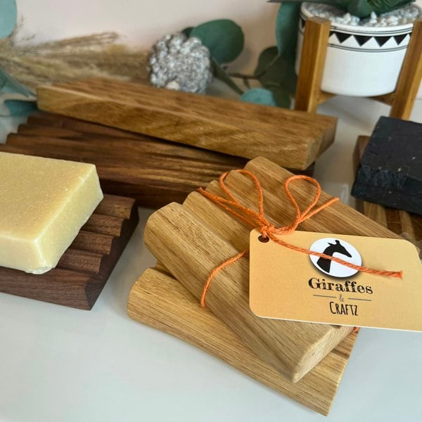 Giraffes & Craftz Oak Live Edge Soap Dish