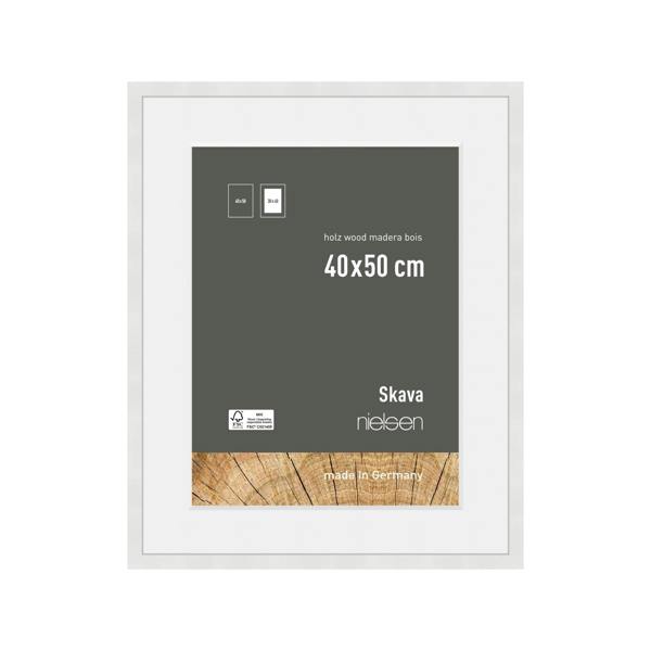 nielsen Skava Oak Wooden Picture Frame with White Mount