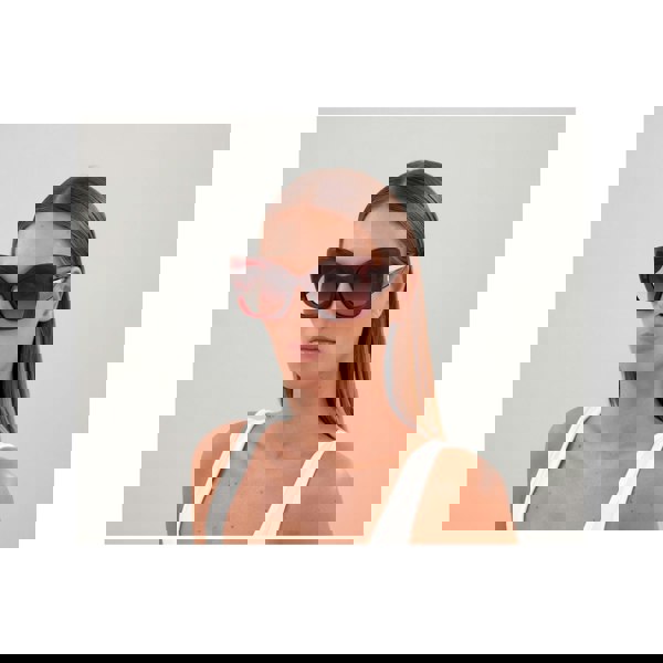 Alexander McQueen sunglasses in an oversize amethyst frame
