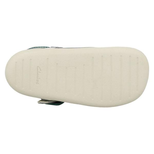 Clarks Girls Clarks Cut Out Detailed Shoes Roamer Star