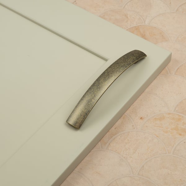 Handle & Home Antique Brass Bow Cabinet Handle