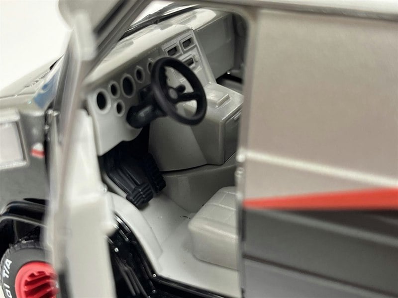 Greenlight The A Team 1983 GMC Vandura 1:24 Scale Greenlight 84072