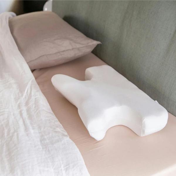 Advanced CPAP Pillow Sleep Apnoea - Putnams air into eyes pain red lines discomfort side sleeping
