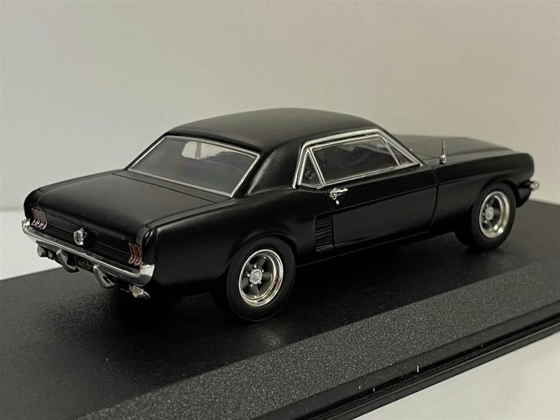 creed 1967 ford mustang coupe matt black 1:43 scale greenlight 86615