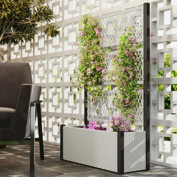 Rattan Garden Bed
