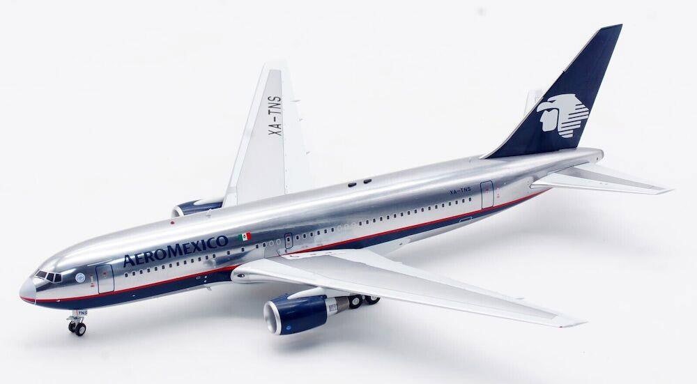 MCSlots Aeromexico Boeing 767-283/ER XA-TNS With Stand 1:200 Inflight200 IF762AM0124P