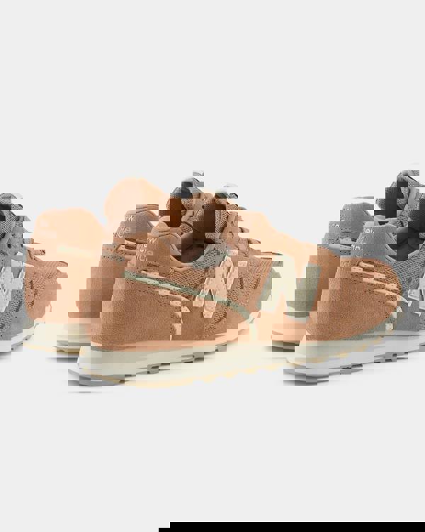 New Balance 373V2 Womens Trainers in Landslide - heel