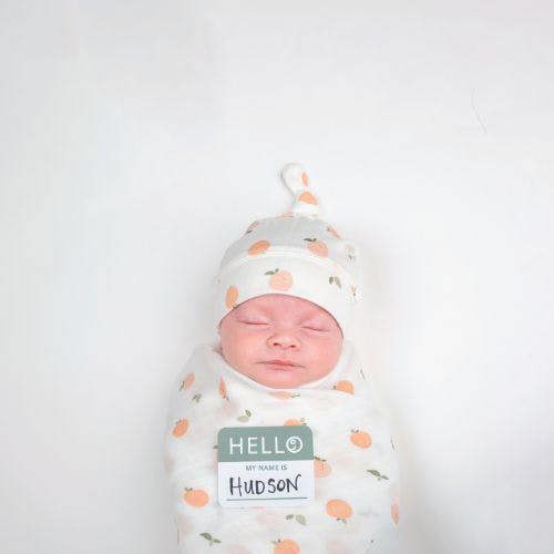 Lulujo - Hello World Bamboo Hat and Swaddle Gift Set - Peaches