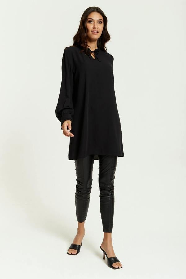 Hoxton Gal Oversized Tunic with Ruffle Neck Detailed in Black
