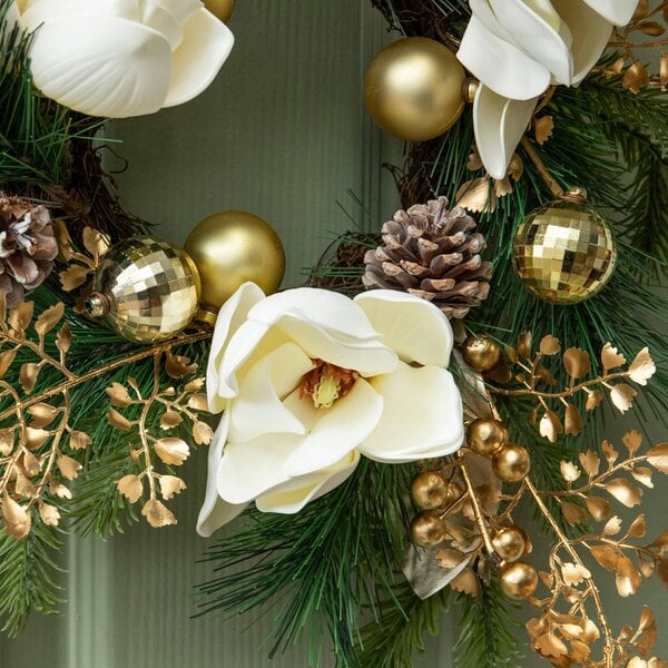 Samuel Alexander 40cm Champagne Magnolia Decorated Christmas Wreath