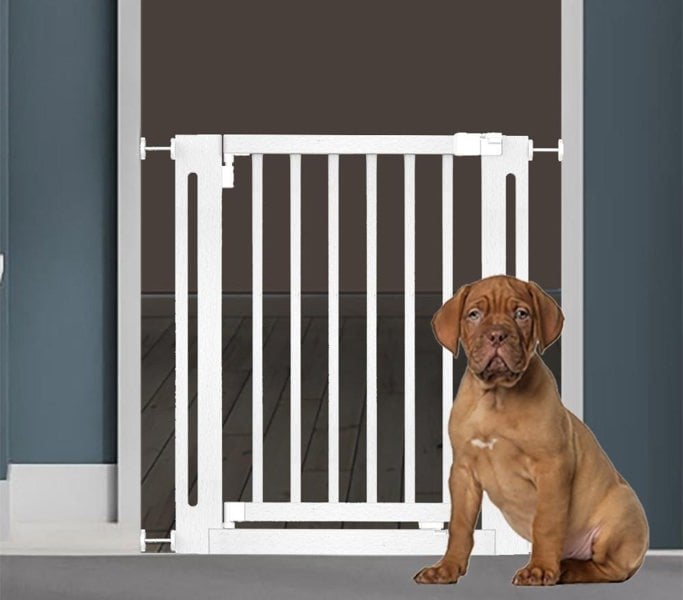 Bettacare Wooden Elegance Dog Gate, White, 71cm - 79cm, Pressure Fit Pet Gate for Puppy, Dog and Pet, Easy Installation