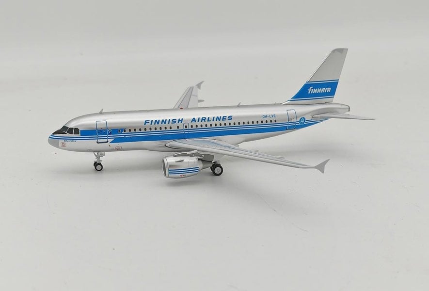 InFlight200 Finnair A319 OH-LVE Retro Scheme With Stand 1:200 Scale Inflight200 IF319AY1123