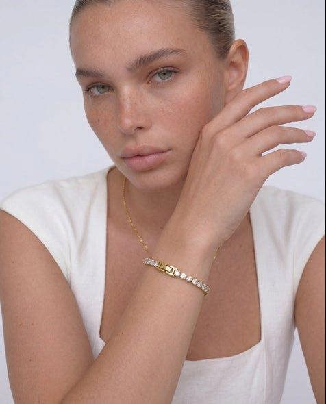 Elk & Bloom 14K Gold Solitaire Tennis Bracelet
