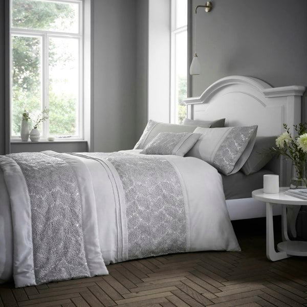 Portfolio Home Rouen Duvet Cover Set