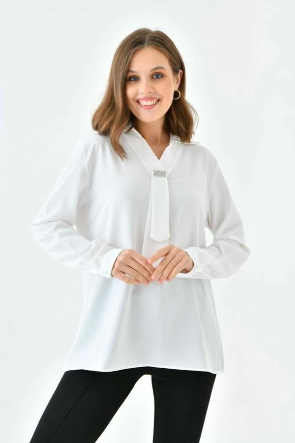 Hoxton Gal Oversized Long Sleeves Shirt Collar Blouse Top with Brooch Detail in White