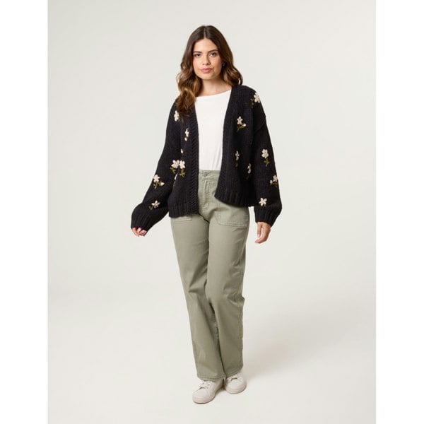 Blue Vanilla Flower Embroidery Detailed Cardigan - Black