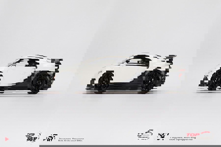 TSM Bugatti Chiron Pur Sport White 1:18 Scale TSM TS0387