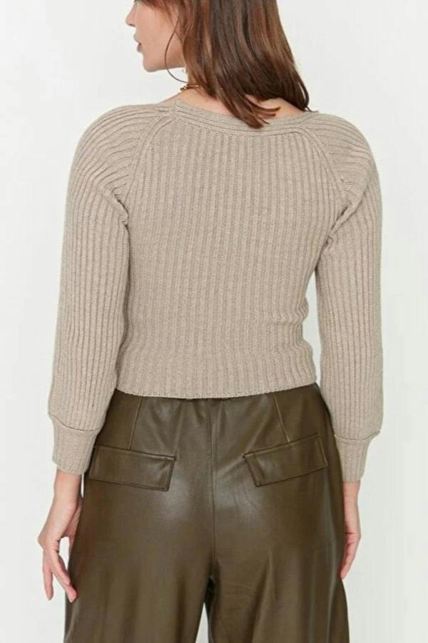 WOVCOR Crop Sweetheart Neck Knit Sweater