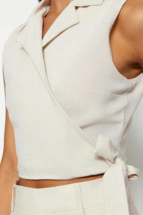 WOVCOR Tie-Up Crop Woven Linen-Look Blouse