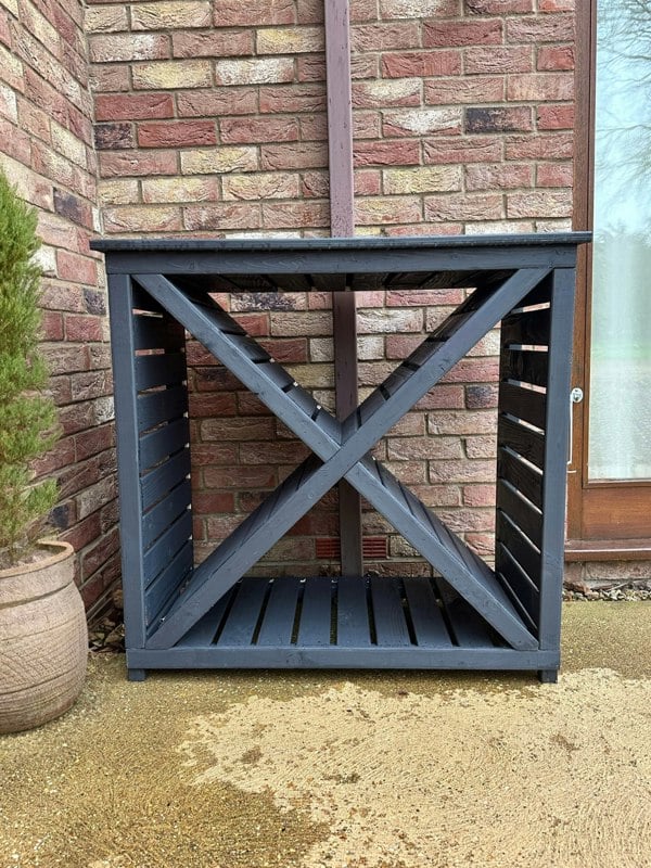 Shire Woodlowe Cross Log Store - Best Shed