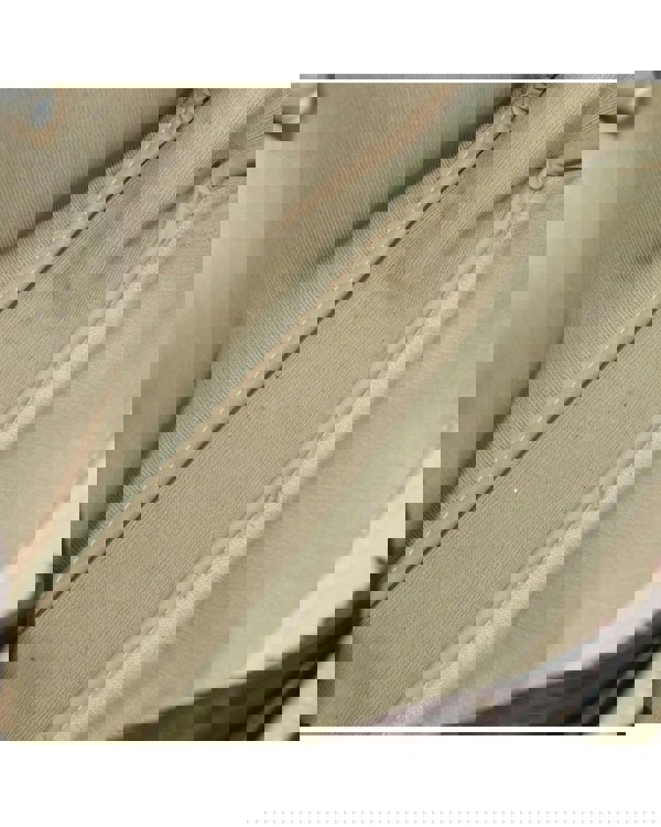 188343889.jpg