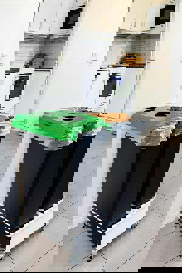 Durable ECO 110L Bin Bags | 100% Recycled Bin Liners | Fits 60L Bins | 25 Pack