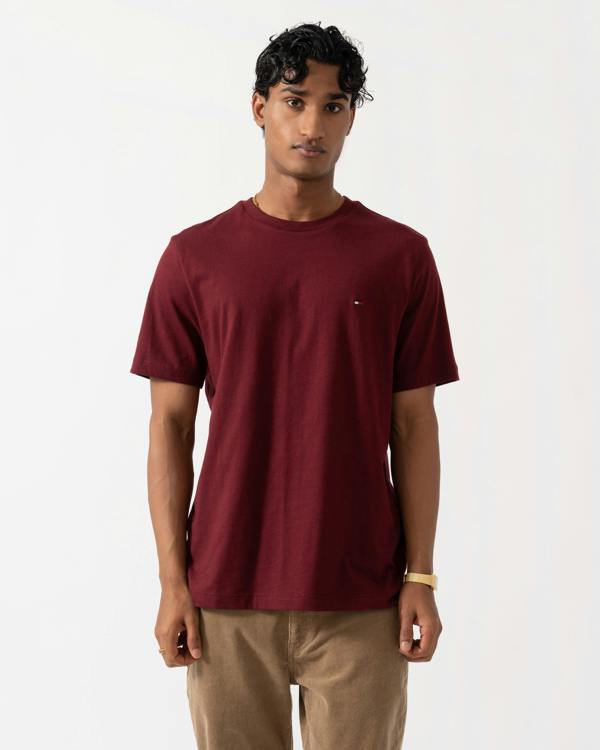 Tommy Hilfiger Essential Seasonal Regular Fit Solid Mens T-Shirt - Burgundy