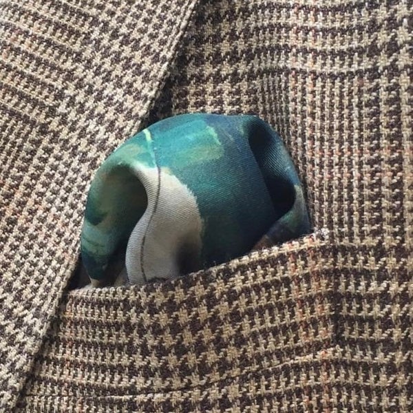 Otway & Orford 'Victory at Last' classic racing silk pocket square - green, black & gold (42x42cm)