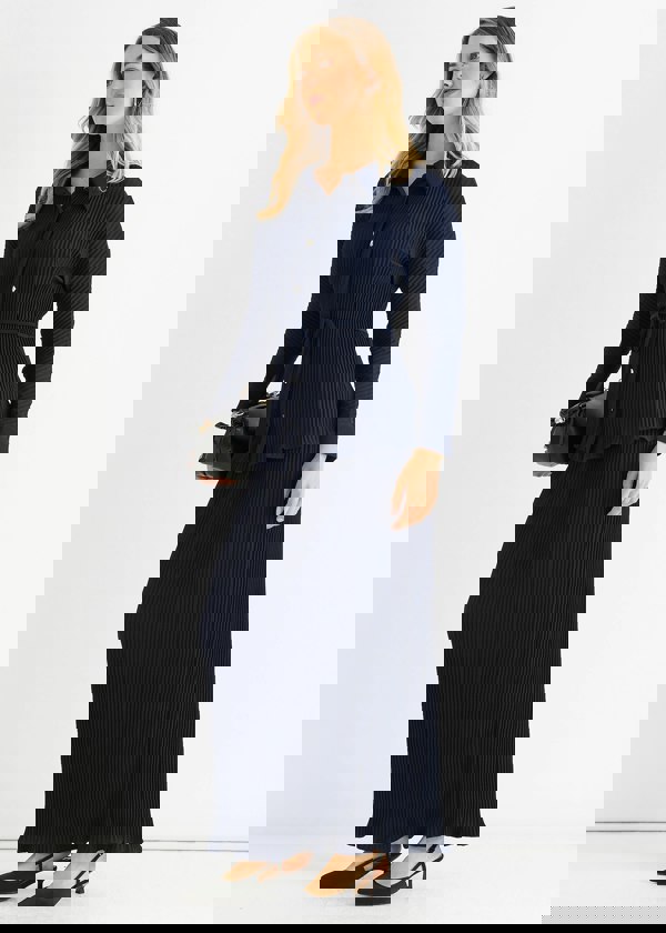 Gini London Navy Plisse Elasticated Waist Maxi Skirt