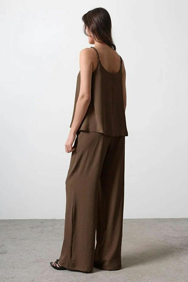 WOVCOR 2-Piece Strappy Woven Blouse and Woven Top and Bottom Set